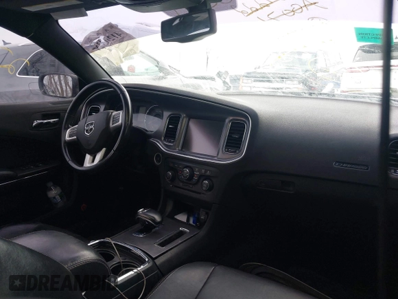 2012 Dodge Charger SXT with VIN 2C3CDXHG2CH271755, listed as a IAAI auction lot 41260321 with 146,470 mi miles. Bid and sale history available at carsss.com. Image 5.