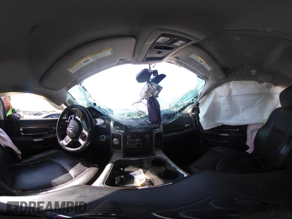2016 Ram 1500 Laramie с VIN 1C6RR7NT3GS359003, выставлен на аукционе IAAI как лот 42125155 с пробегом 182 335 миль миль и . История ставок и продаж доступна на DreamBid. Изображение 18.