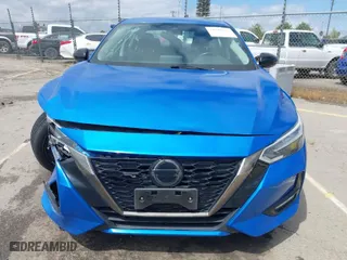 2020 Nissan Sentra SR with VIN 3N1AB8DV9LY258646, listed as a IAAI auction lot 41949641 with 64,547 mi miles. Bid and sale history available at carsss.com. Image 12.