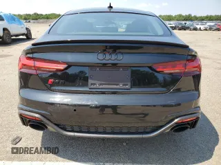 2023 Audi RS 5 Sportback z VIN WUAAWCF54PA900981, wystawiony jako Copart lot #62860383 z przebiegiem 4779 mil mil oraz . Historia ofert i sprzedaży dostępna na DreamBid. Obrazek 6.