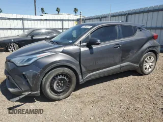 2021 Toyota C-HR LE z VIN NMTKHMBX8MR134887, wystawiony jako Copart lot #52043555 z przebiegiem 80 497 mil mil oraz Szkoda całkowita • Salvage title. Historia ofert i sprzedaży dostępna na DreamBid. Obrazek 1.