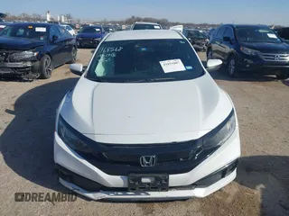 2020 Honda Civic Sedan Sport with VIN 19XFC2F8XLE016325, listed as a IAAI auction lot 41851007 with 68,310 mi miles. Bid and sale history available at carsss.com. Image 12.