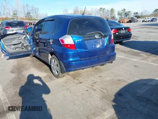 2010 Honda Fit with VIN JHMGE8H20AS005806, listed as a IAAI auction lot 41875876 with 1 mi miles. Bid and sale history available at carsss.com. Image 3.