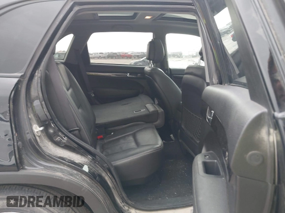 2011 Kia Sorento EX with VIN 5XYKUDA28BG064286, listed as a IAAI auction lot 41781709 with 288,395 mi miles. Bid and sale history available at carsss.com. Image 8.