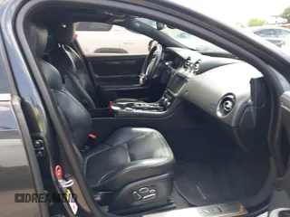 2015 Jaguar XJ с VIN SAJWA3HT3FMV86221, выставлен на аукционе IAAI как лот 42628203 с пробегом 125 951 миль миль и . История ставок и продаж доступна на DreamBid. Изображение 5.