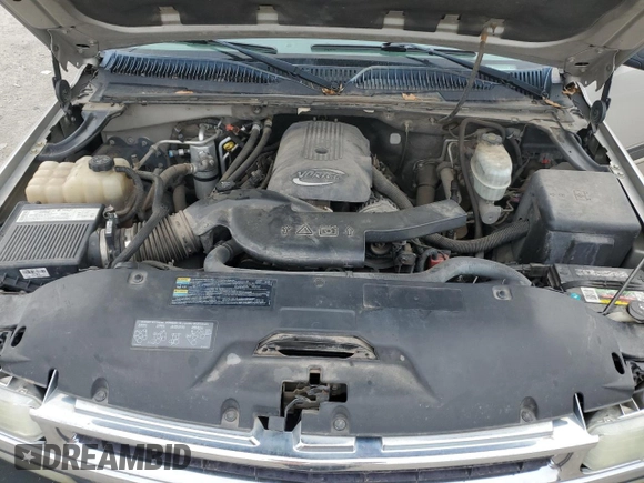 2005 Chevrolet Suburban LT with VIN 1GNFK16Z45J144627, listed as a Copart auction lot 47861005 with 157,770 mi miles and Salvage title. Bid and sale history available at DreamBid. Image 11.