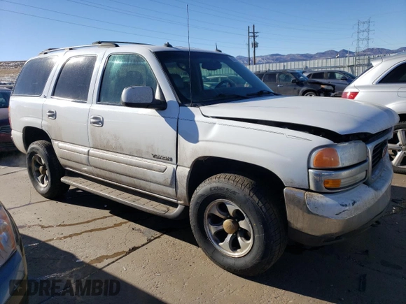 2003 GMC Yukon SLE with VIN 1GKEK13Z13R249251, listed as a Copart auction lot 88695635 with 189,129 mi miles and Salvage Title. Bid and sale history available at carsss.com. Image 4.