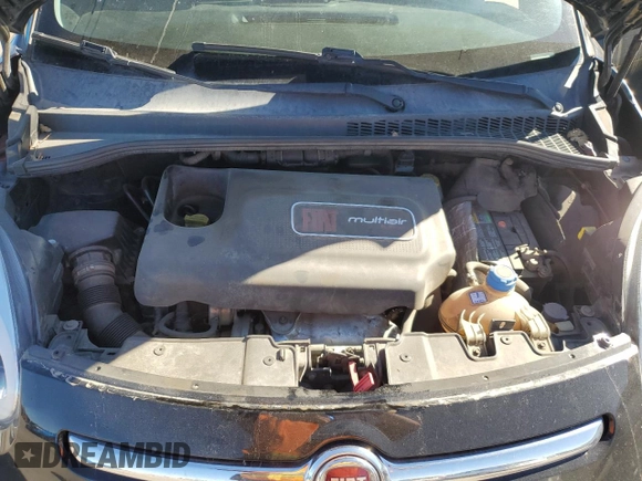 2014 FIAT 500L Lounge with VIN ZFBCFACHXEZ012262, listed as a Copart auction lot 76758574 with 135,218 mi miles and Salvage Title. Bid and sale history available at carsss.com. Image 11.