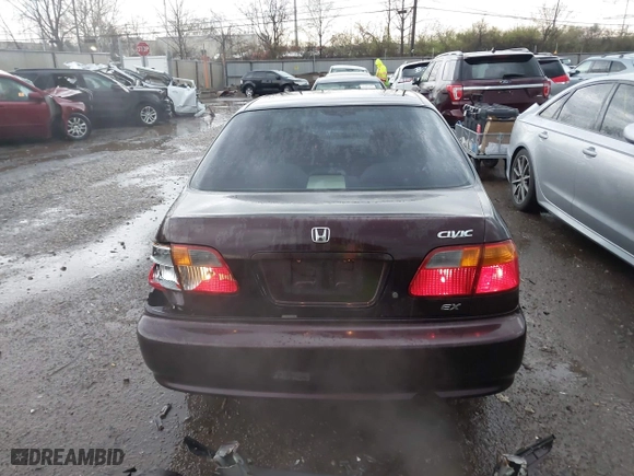 2000 Honda Civic EX with VIN 1HGEJ8644YL037589, listed as a IAAI auction lot 41891907 with 127,086 mi miles. Bid and sale history available at carsss.com. Image 17.