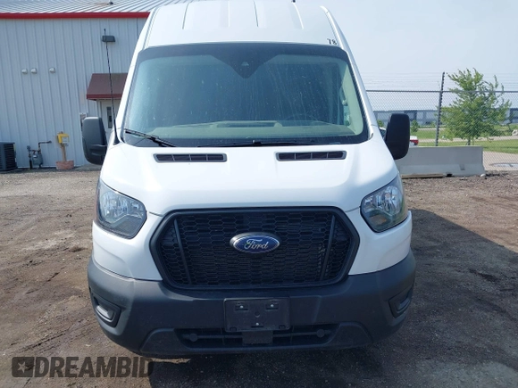 2023 Ford Transit Cargo с VIN 1FTBR1X88PKB01513, выставлен на аукционе IAAI как лот 42496329 с пробегом 65 621 миль миль и . История ставок и продаж доступна на DreamBid. Изображение 12.