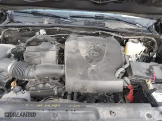 2020 Toyota Tacoma 4WD SR5 with VIN 3TMCZ5AN9LM350495, listed as a IAAI auction lot 41723185 with 80,761 mi miles. Bid and sale history available at carsss.com. Image 10.