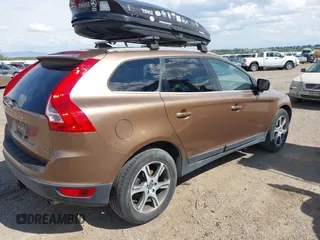 2012 Volvo XC60 3.0L с VIN YV4902DZ6C2237612, выставлен на аукционе IAAI как лот 42421249 с пробегом 179 001 миль миль и . История ставок и продаж доступна на DreamBid. Изображение 4.