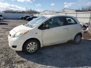 2011 Toyota Yaris with VIN JTDJT4K30B5331855, listed as a Copart auction lot 80080874 with 258,070 mi miles and Clean Title. Bid and sale history available at carsss.com. Image 1.