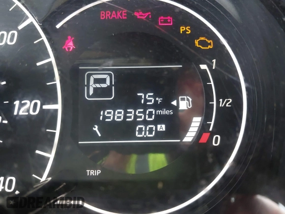 2016 Nissan Note S with VIN 3N1CE2CPXGL373078, listed as a IAAI auction lot 42311981 with 198,350 mi miles and . Bid and sale history available at DreamBid. Image 7.