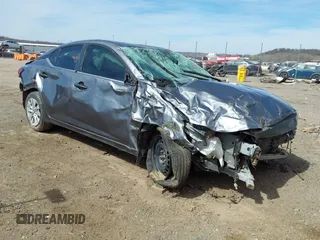2024 Nissan Sentra S z VIN 3N1AB8BV5RY238714, wystawiony jako IAAI lot #41802555 z przebiegiem 40 165 mil mil oraz . Historia ofert i sprzedaży dostępna na DreamBid. Obrazek 1.