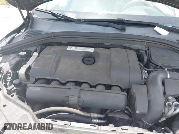 2013 Volvo XC60 3.2L с VIN YV4952DL9D2379001, выставлен на аукционе IAAI как лот 42500637 с пробегом 225 031 миль миль и . История ставок и продаж доступна на DreamBid. Изображение 10.