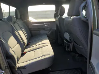 2021 Ram 1500 Big Horn z VIN 1C6RREFM8MN630286, wystawiony jako Copart lot #52309255 z przebiegiem 101 138 mil mil oraz Szkoda całkowita • Salvage title. Historia ofert i sprzedaży dostępna na DreamBid. Obrazek 10.