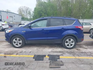 2014 Ford Escape SE z VIN 1FMCU9G94EUD88632, wystawiony jako IAAI lot #42257383 z przebiegiem 150 934 mil mil oraz . Historia ofert i sprzedaży dostępna na DreamBid. Obrazek 14.