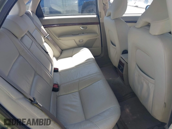 2006 Volvo S80 z VIN YV1TS592061446901, wystawiony jako IAAI lot #42310273 z przebiegiem 52 079 mil mil oraz . Historia ofert i sprzedaży dostępna na DreamBid. Obrazek 8.