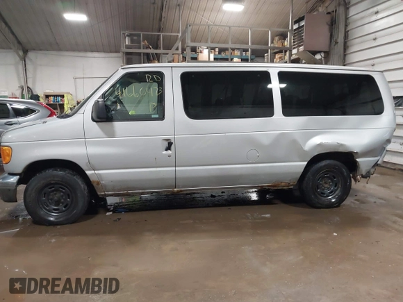 2006 Ford Econoline Passenger XL with VIN 1FMRE11L66HA02929, listed as a IAAI auction lot 41660473 with 152,607 mi miles and . Bid and sale history available at DreamBid. Image 14.