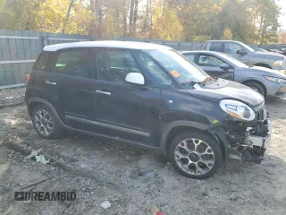 2016 FIAT 500L Trekking with VIN ZFBCFADH9GZ038045, listed as a Copart auction lot 53101935 with 0 mi miles and Non Repairable. Bid and sale history available at carsss.com. Image 4.