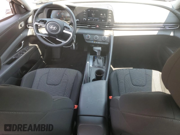 2025 Hyundai Elantra SE with VIN KMHLL4DG0SU931768, listed as a Copart auction lot 60353885 with 1,319 mi miles and Salvage title. Bid and sale history available at DreamBid. Image 8.