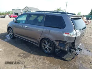 2015 Toyota Sienna SE с VIN 5TDXK3DC5FS640306, выставлен на аукционе IAAI как лот 42109088 с пробегом 162 383 миль миль и . История ставок и продаж доступна на DreamBid. Изображение 3.