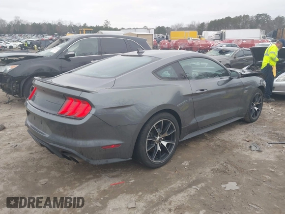 2021 Ford Mustang EcoBoost with VIN 1FA6P8TD8M5101305, listed as a IAAI auction lot 41475581 with 32,762 mi miles. Bid and sale history available at carsss.com. Image 4.