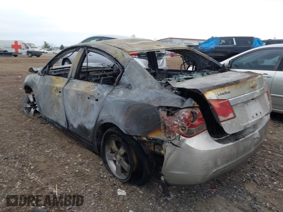 2015 Chevrolet Cruze LT with VIN 1G1PC5SB8F7127511, listed as a IAAI auction lot 41903661 with Not Provided miles and . Bid and sale history available at DreamBid. Image 3.
