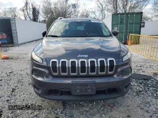 2016 Jeep Cherokee Altitude with VIN 1C4PJLCS2GW288623, listed as a Copart auction lot 50510385 with 124,703 mi miles and Clean Title. Bid and sale history available at carsss.com. Image 5.