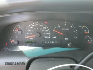 2002 Ford Excursion Special Serv с VIN 1FMNU40L52ED66291, выставлен на аукционе Copart как лот 53526995 с пробегом 200 794 миль миль и Списание • Salvage title. История ставок и продаж доступна на DreamBid. Изображение 9.