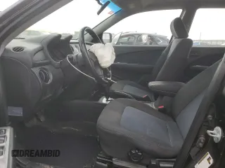 2005 Mitsubishi Outlander LS z VIN JA4LZ31F25U007940, wystawiony jako Copart lot #50215045 z przebiegiem 169 790 mil mil oraz Szkoda całkowita • Salvage title. Historia ofert i sprzedaży dostępna na DreamBid. Obrazek 7.
