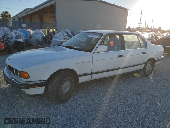 1991 BMW 7 Series z VIN WBAGC4310MDC27706, wystawiony jako Copart lot #81496754 z przebiegiem Nie podano mil oraz Nie do naprawy • Non repairable. Historia ofert i sprzedaży dostępna na DreamBid. Obrazek 1.