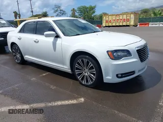 2012 Chrysler 300 S z VIN 2C3CCABG5CH115766, wystawiony jako IAAI lot #41893708 z przebiegiem 129 260 mil mil oraz . Historia ofert i sprzedaży dostępna na DreamBid. Obrazek 1.