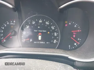 2014 Kia Sorento LX z VIN 5XYKT3A62EG533070, wystawiony jako IAAI lot #42363163 z przebiegiem 121 368 mil mil oraz . Historia ofert i sprzedaży dostępna na DreamBid. Obrazek 7.