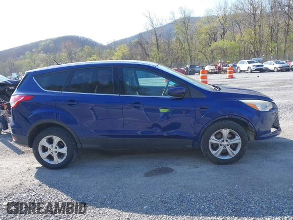 2013 Ford Escape SE with VIN 1FMCU9G94DUC21850, listed as a IAAI auction lot 42003396 with 182,663 mi miles. Bid and sale history available at carsss.com. Image 13.