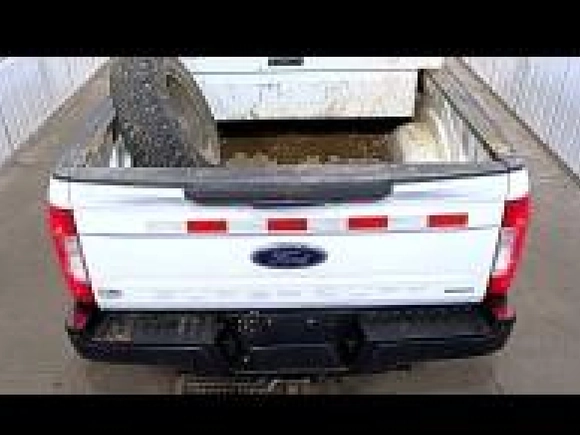 2018 Ford F-250 XL with VIN 1FT7X2B6XJEB43341, listed as a IAAI auction lot 42559799 with 191,877 mi miles and . Bid and sale history available at DreamBid. Image 31.
