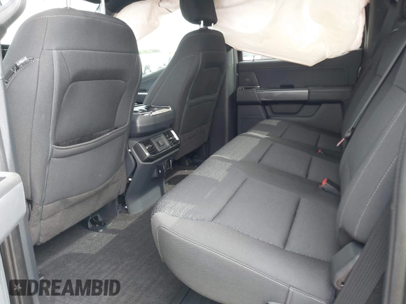 2021 Ford F-150 XL z VIN 1FTFW1EDXMFC59379, wystawiony jako IAAI lot #42326735 z przebiegiem 37 188 mil mil oraz . Historia ofert i sprzedaży dostępna na DreamBid. Obrazek 8.