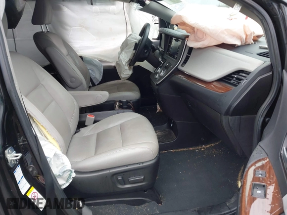 2019 Toyota Sienna XLE with VIN 5TDDZ3DC0KS225564, listed as a IAAI auction lot 41973012 with 71,858 mi miles and . Bid and sale history available at DreamBid. Image 5.