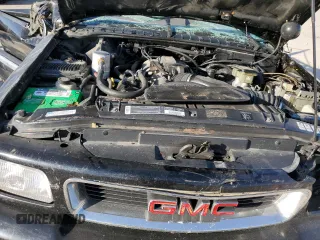 1995 GMC Jimmy SL with VIN 1GKDT13W4S2547931, listed as a Copart auction lot 74549694 with 99,373 mi miles and Salvage Title. Bid and sale history available at carsss.com. Image 11.