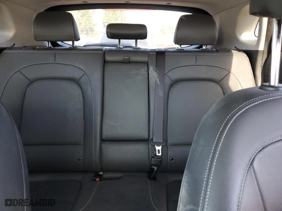 2019 Hyundai Kona Ultimate with VIN KM8K53A55KU197874, listed as a Copart auction lot 87752805 with 33,551 mi miles and Salvage Title. Bid and sale history available at carsss.com. Image 10.