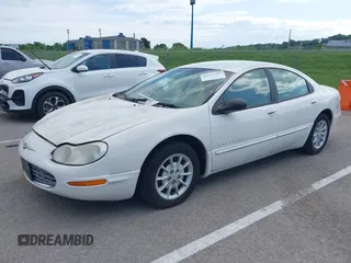 1999 Chrysler Concorde LX z VIN 2C3HD46RXXH620742, wystawiony jako IAAI lot #42292747 z przebiegiem Nie podano mil oraz . Historia ofert i sprzedaży dostępna na DreamBid. Obrazek 2.