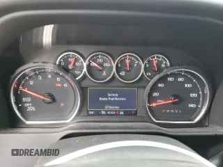 2021 Chevrolet Silverado 1500 LT with VIN 1GCUYDED5MZ214447, listed as a Copart auction lot 52198295 with 42,626 mi miles and Salvage Title. Bid and sale history available at carsss.com. Image 9.