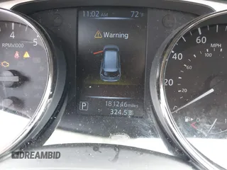2016 Nissan Rogue S with VIN KNMAT2MTXGP612171, listed as a IAAI auction lot 42041712 with 181,246 mi miles. Bid and sale history available at carsss.com. Image 15.