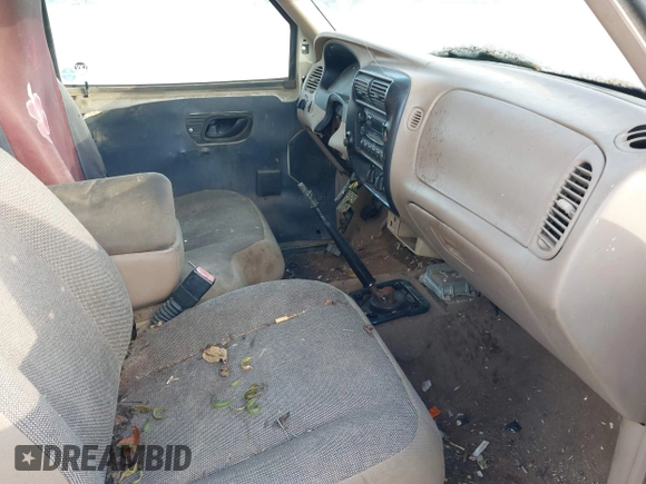2001 Ford Ranger XL with VIN 1FTYR10C71TA12090, listed as a IAAI auction lot 40771318 with 198,646 mi miles. Bid and sale history available at carsss.com. Image 5.