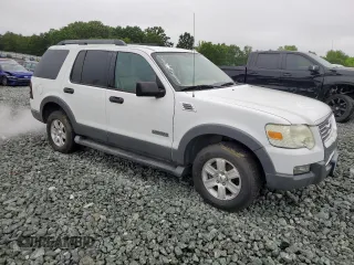 2006 Ford Explorer XLT z VIN 1FMEU73E96UB02808, wystawiony jako Copart lot #58635865 z przebiegiem 140 132 mil mil oraz Czysty tytuł • Clean title. Historia ofert i sprzedaży dostępna na DreamBid. Obrazek 4.