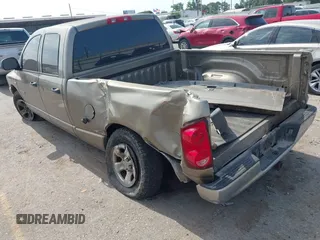 2008 Dodge 1500 SLT with VIN 1D7HA182X8J152357, listed as a IAAI auction lot 42271571 with 258,517 mi miles and . Bid and sale history available at DreamBid. Image 3.