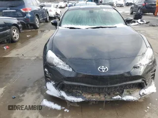 2019 Toyota 86 GT с VIN JF1ZNAE11K9702011, выставлен на аукционе Copart как лот 45874875 с пробегом 24 932 миль миль и Списание • Salvage title. История ставок и продаж доступна на DreamBid. Изображение 5.
