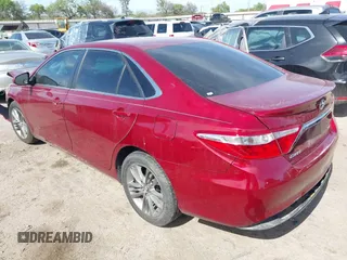 2017 Toyota Camry XLE with VIN 4T1BF1FK7HU796641, listed as a IAAI auction lot 41793040 with 117,282 mi miles. Bid and sale history available at carsss.com. Image 3.