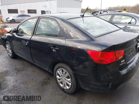2013 Kia Forte EX with VIN KNAFU4A2XD5699665, listed as a IAAI auction lot 41910431 with 163,066 mi miles. Bid and sale history available at carsss.com. Image 3.